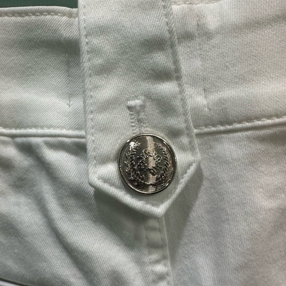 White House Black Market High Waist White Shorts - Picture 6 of 8